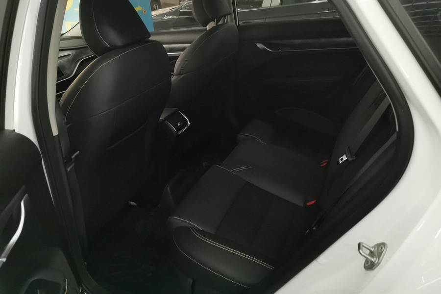 GEELY Binray 2021 car image #6