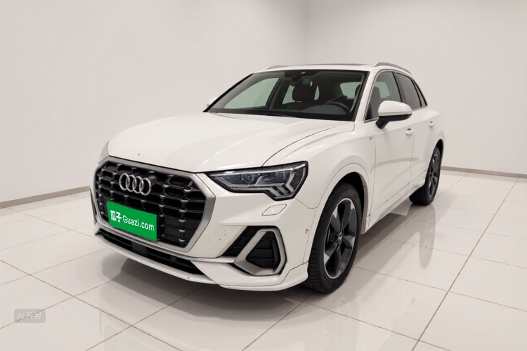 Audi Q3 2019 #2 Audi Q3 2019 car image #2