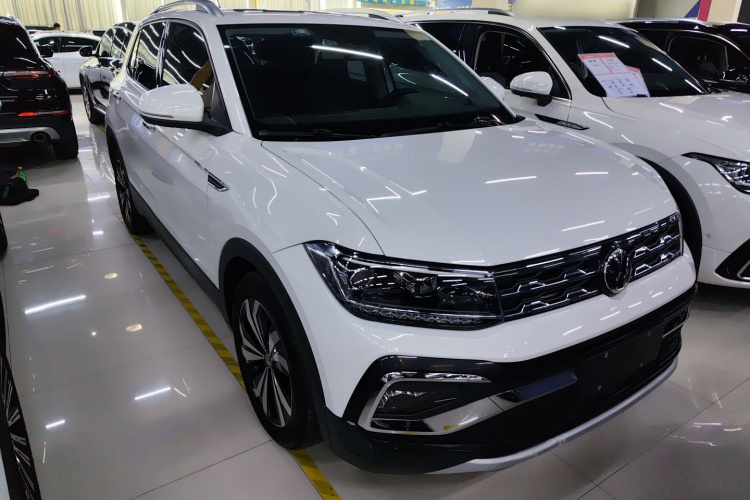 Volkswagen T-Cross 2019 изображение автомобиля #6