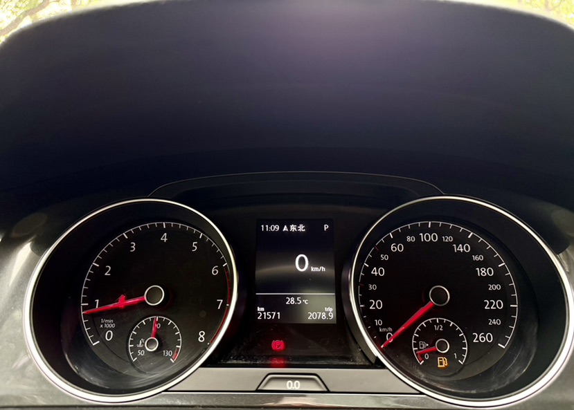 Volkswagen Golf 2019 imagen de coche #5