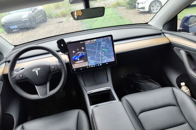 Tesla Model Y 2021 #10 Tesla Model Y 2021 immagine di auto #10