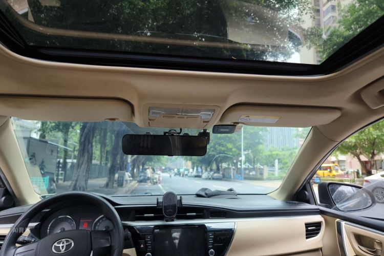 Toyota Corolla 2015 car image #20