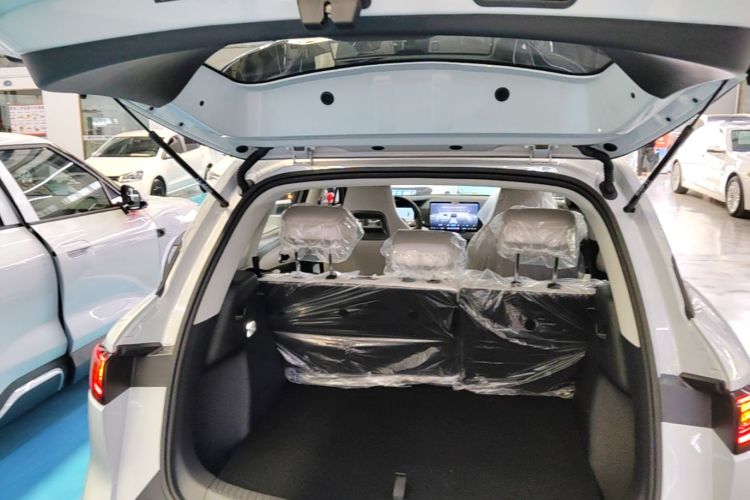 BYD YuanUP 2026 #19 BYD YuanUP 2026 car image #19