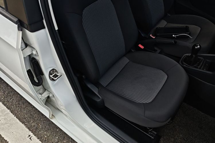 Volkswagen Santana 2020 car image #26