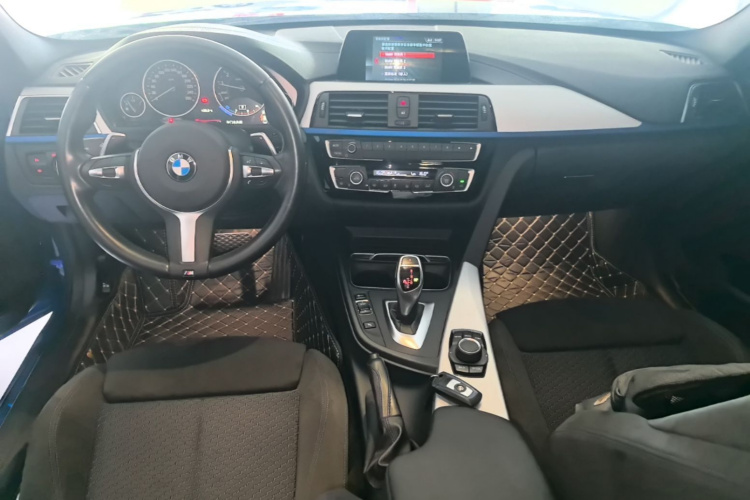 BMW 3 Series 2018 #10 BMW 3 Series 2018 car image #10