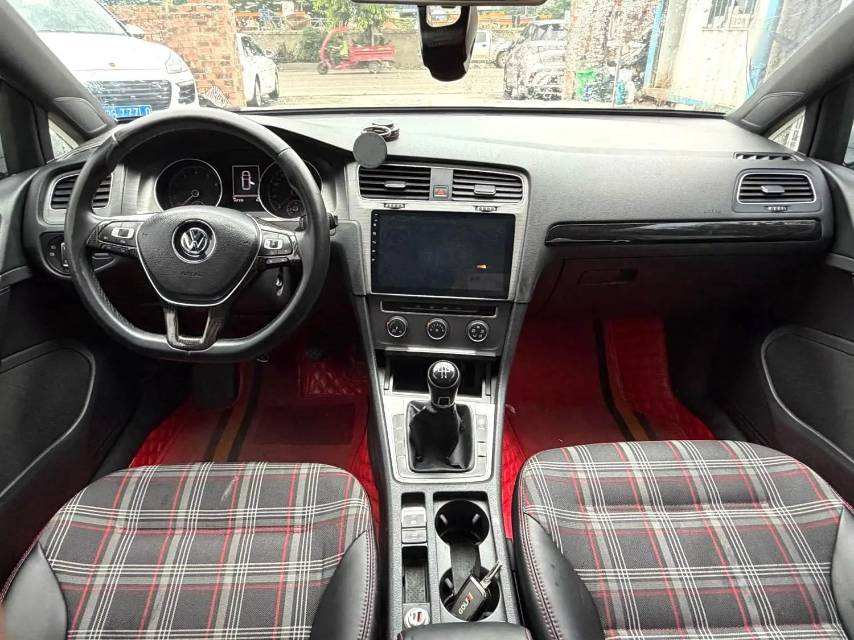 Volkswagen Golf 2014 immagine di auto #6