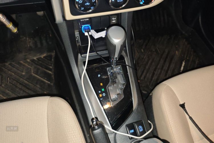 Toyota Corolla 2017 car image #16