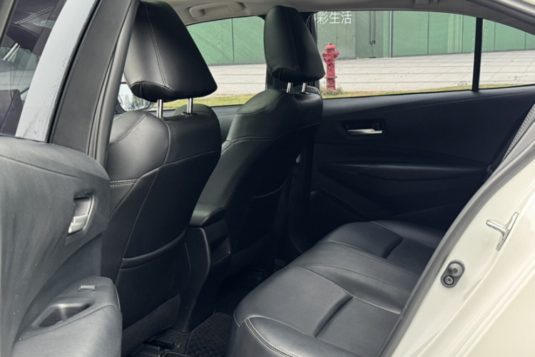 Toyota Corolla 2022 car image #10