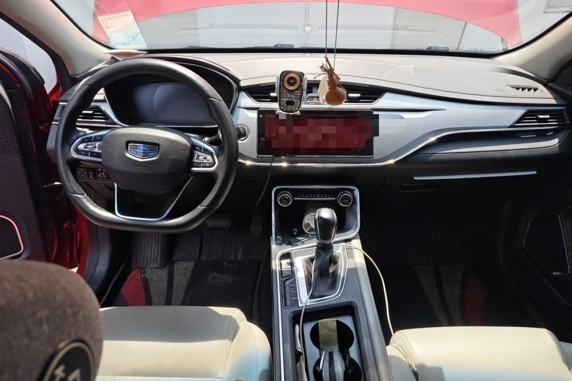 GEELY Binray 2019 car image #21