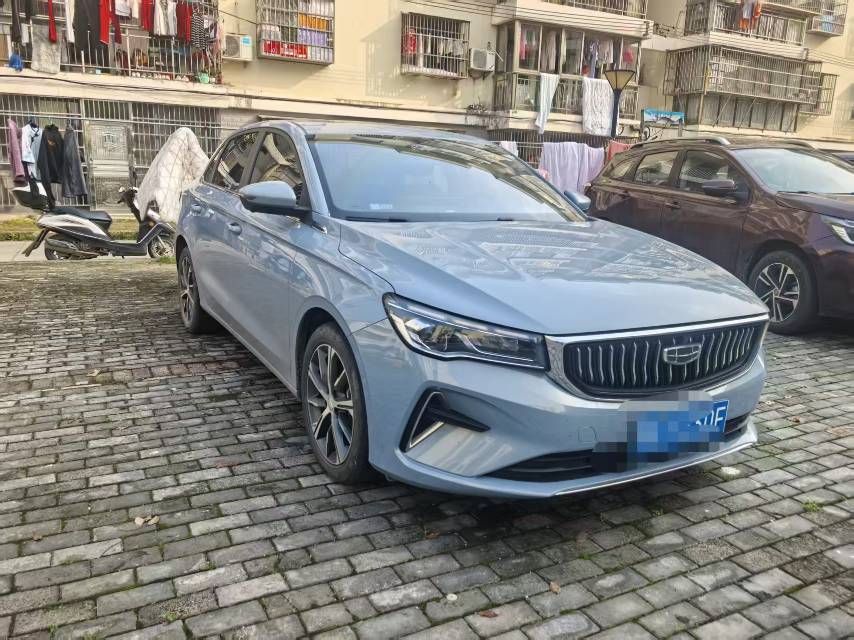 GEELY Emgrand 2023 imagem de carro #2