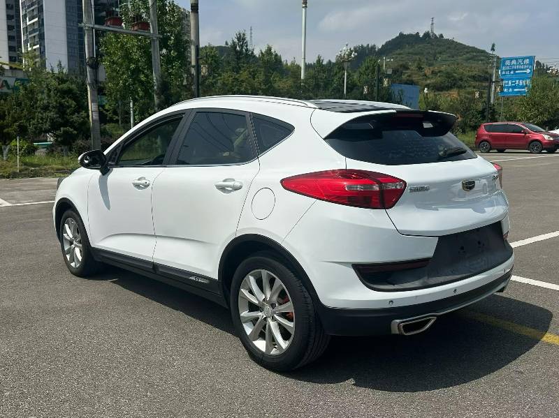 GEELY Emgrand GS 2018 #9 GEELY Emgrand GS 2018 car image #9