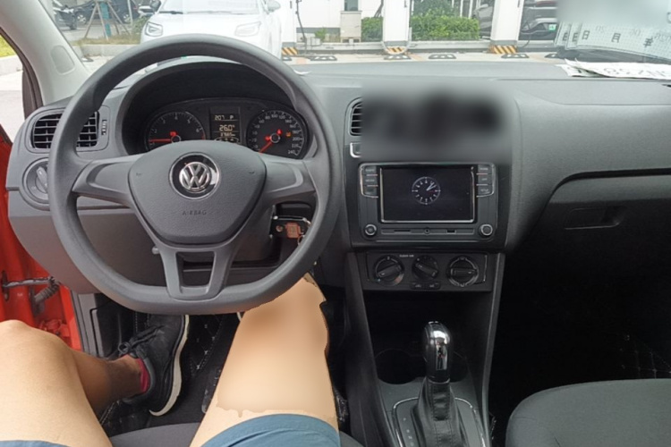 Volkswagen Polo 2018 #11 Volkswagen Polo 2018 car image #11