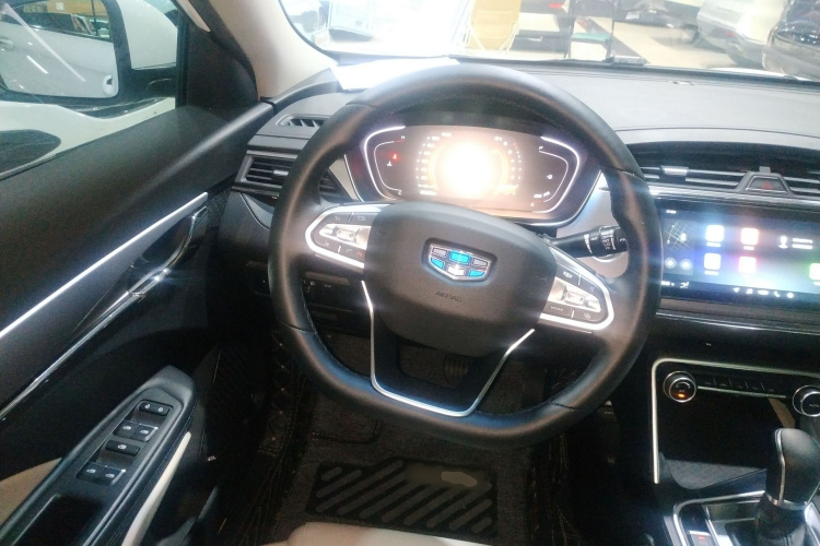 GEELY Binray 2019 car image #11