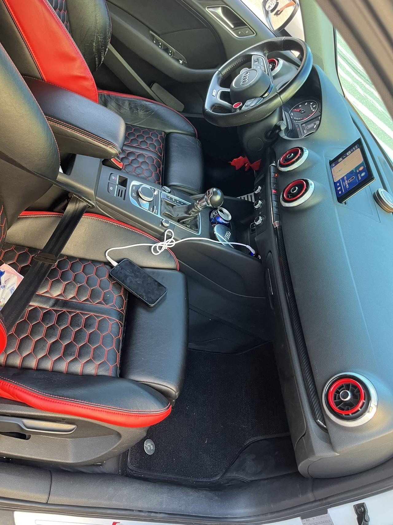 2019 image de voiture #3
