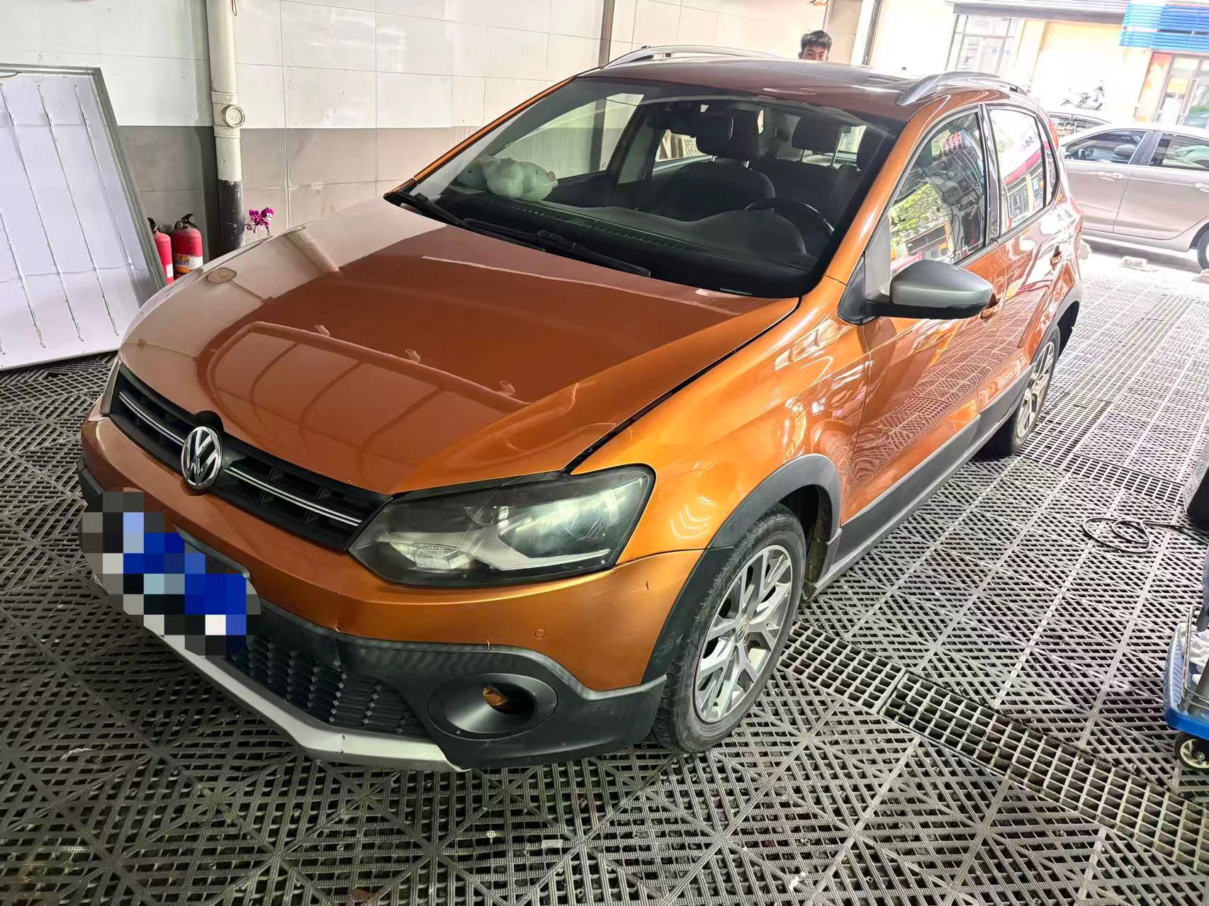 Volkswagen Polo 2014 Volkswagen Polo 2014 car image