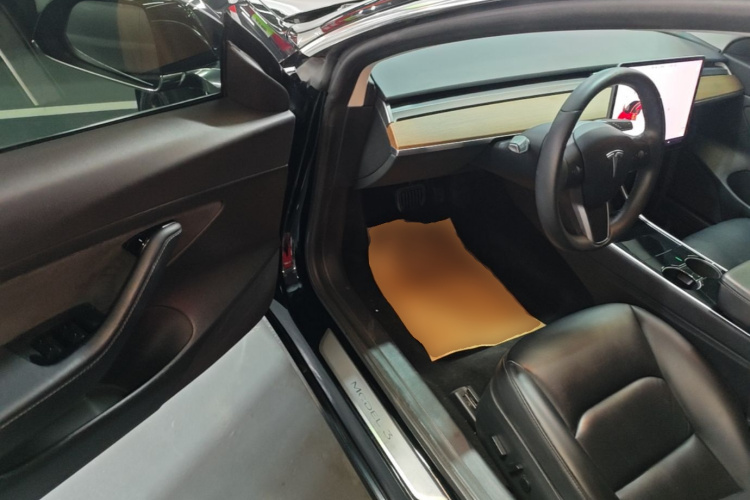 Tesla Model 3 2020 #16 Tesla Model 3 2020 car image #16