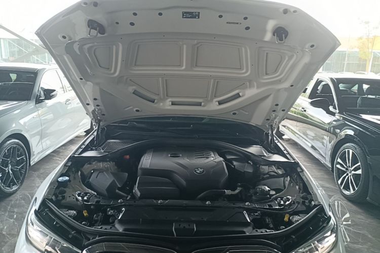 BMW 3 Series 2022 #20 BMW 3 Series 2022 car image #20