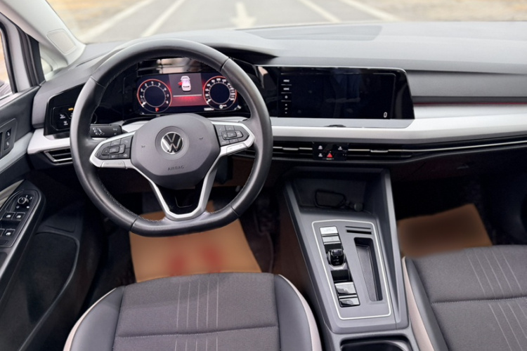 Volkswagen Golf 2022 #16 Volkswagen Golf 2022 car image #16