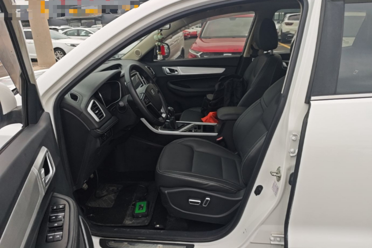GEELY Vision X6 2019 car image #15