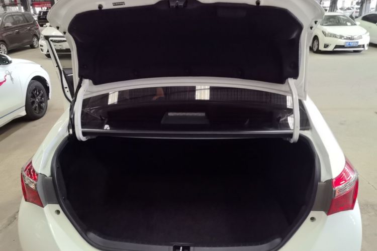 Toyota Corolla 2019 #19 Toyota Corolla 2019 car image #19