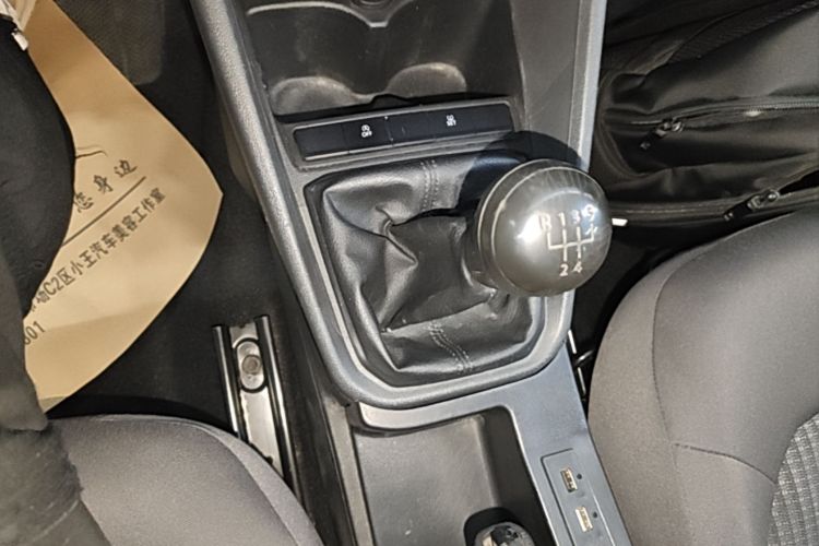 Volkswagen Santana 2019 #18 Volkswagen Santana 2019 car image #18