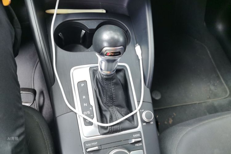 Audi A3 2018 #16 Audi A3 2018 car image #16