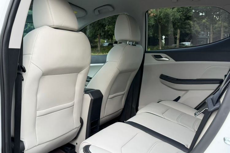 BYD Yuan Pro 2022 #17 BYD Yuan Pro 2022 صورة سيارة #17