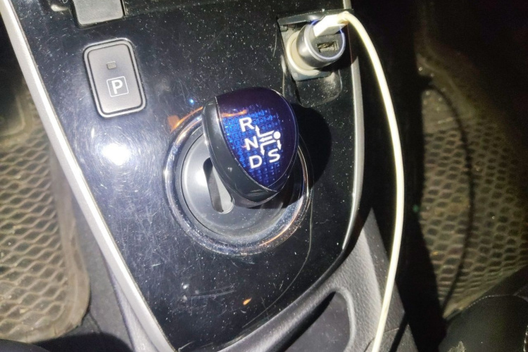 Toyota Corolla 2017 #18 Toyota Corolla 2017 car image #18
