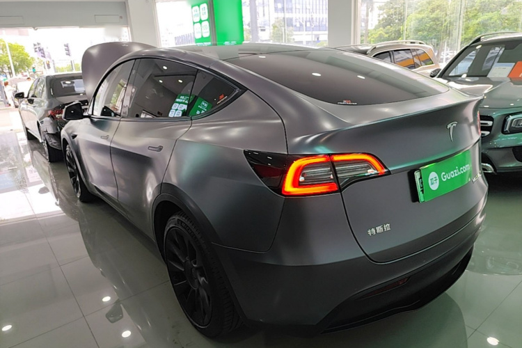 Tesla Model Y 2021 #5 Tesla Model Y 2021 immagine di auto #5