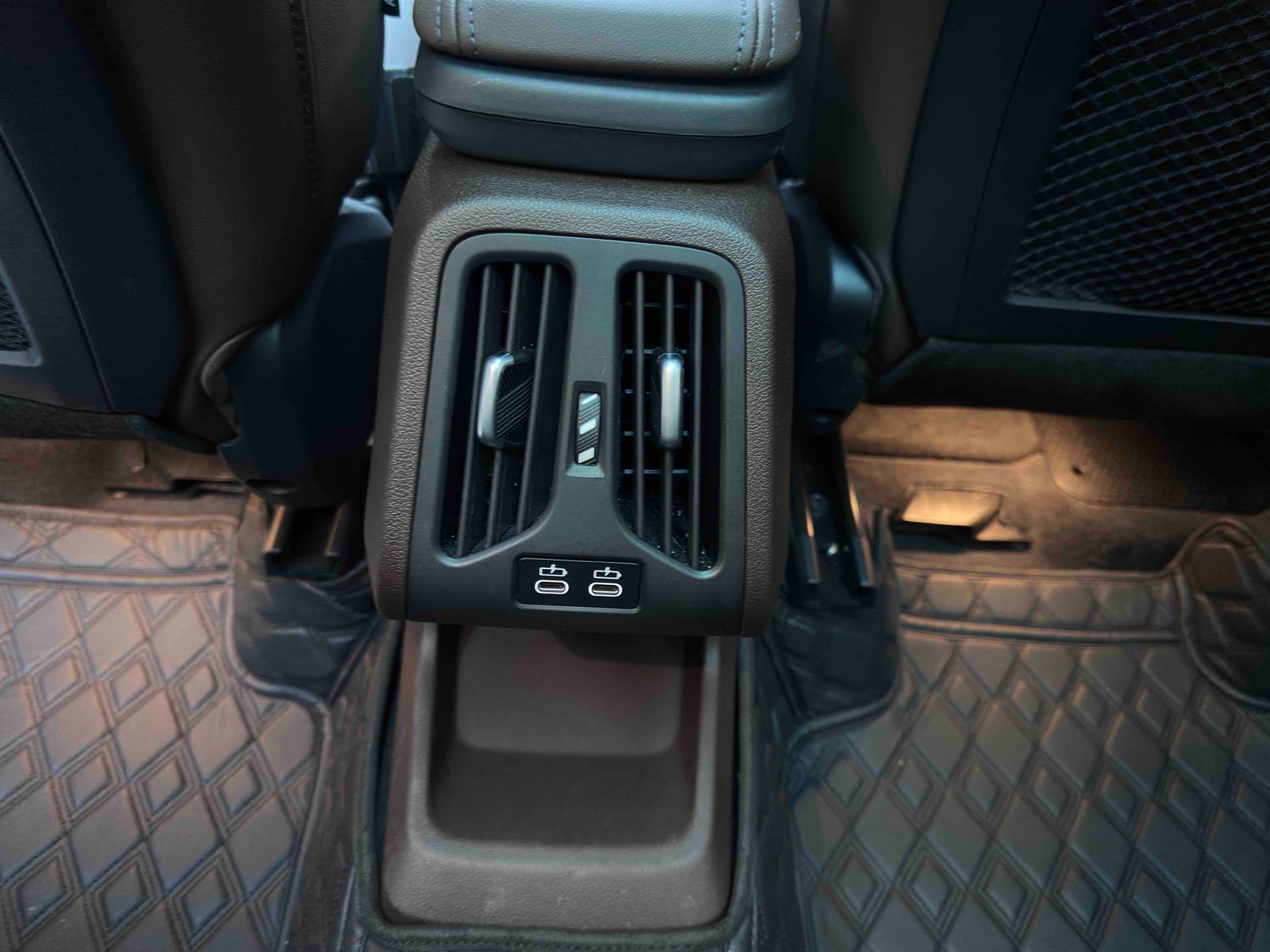 BMW X1 2023 #7 BMW X1 2023 immagine di auto #7