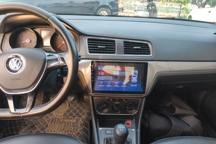 Volkswagen Lavida 2017 car image #17