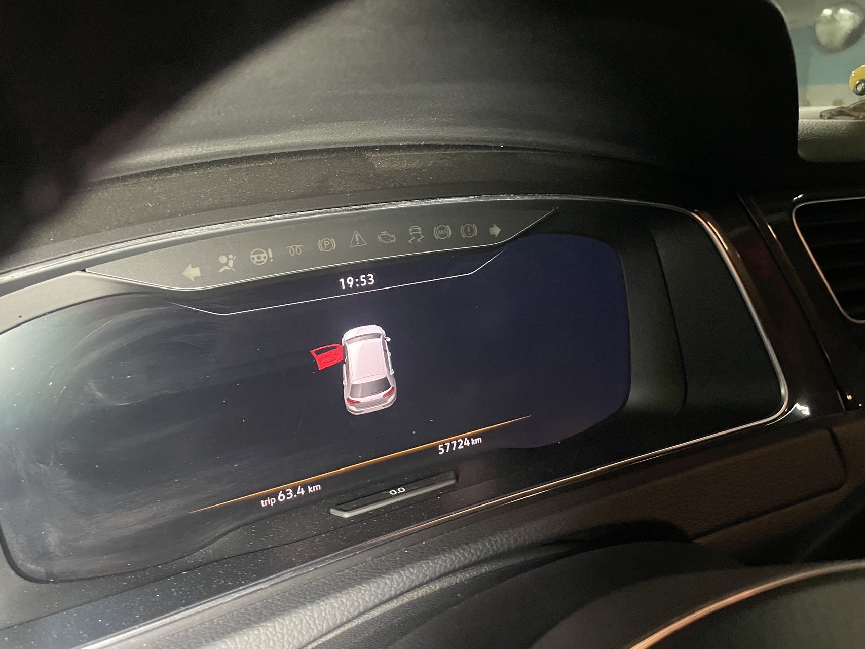2020 immagine di auto #9