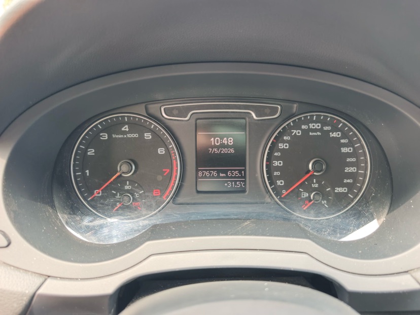 Audi Q3 2015 #8 Audi Q3 2015 car image #8