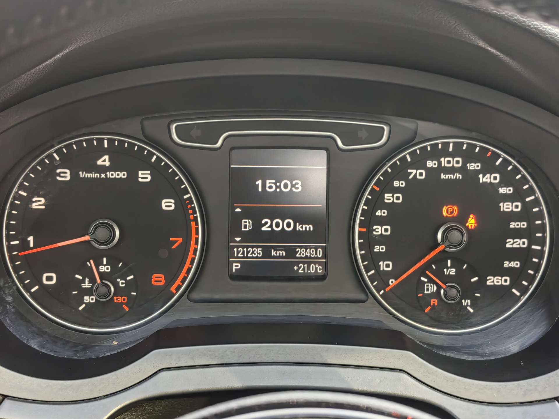 Audi Q3 2014 #18 Audi Q3 2014 car image #18
