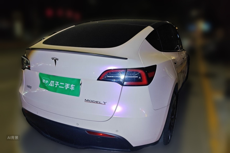 Tesla Model Y 2023 #7 Tesla Model Y 2023 car image #7