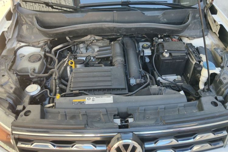Volkswagen T-Cross 2019 immagine di auto #22