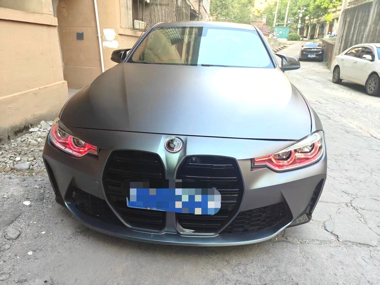 2019 immagine di auto #2