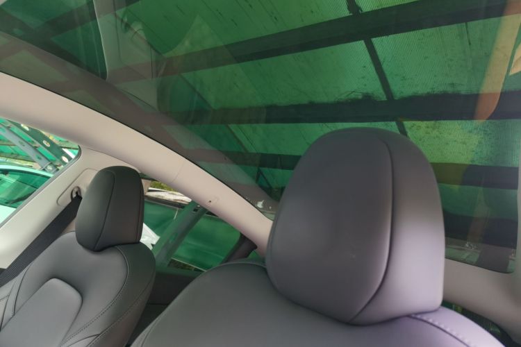 Tesla Model Y 2022 #16 Tesla Model Y 2022 car image #16