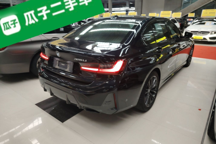 BMW 3 Series 2023 #7 BMW 3 Series 2023 car image #7
