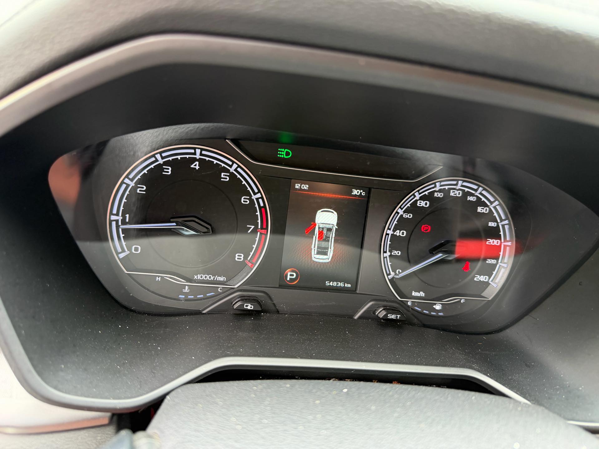 GEELY Vision X6 2022 car image #5