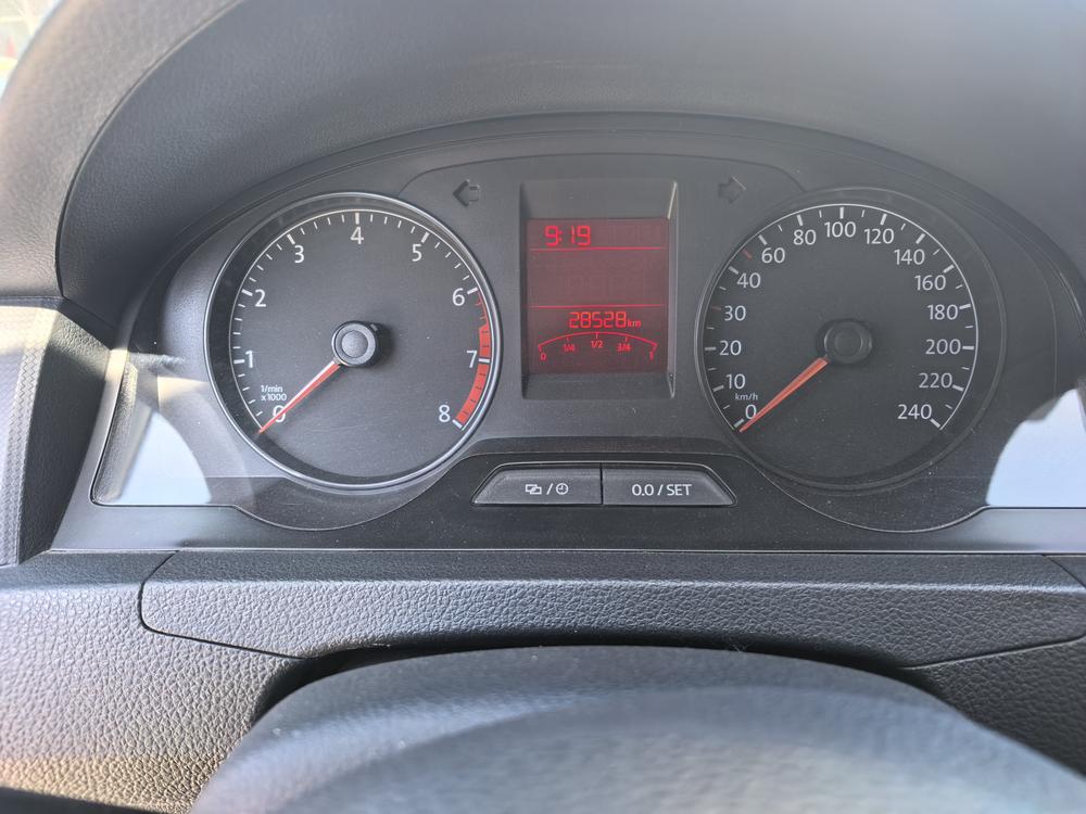 Volkswagen Santana 2016 car image #7