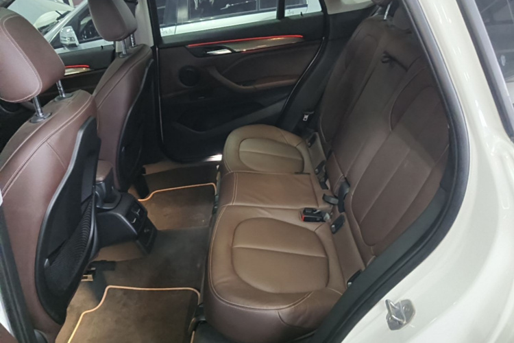 BMW X1 2017 #13 BMW X1 2017 car image #13