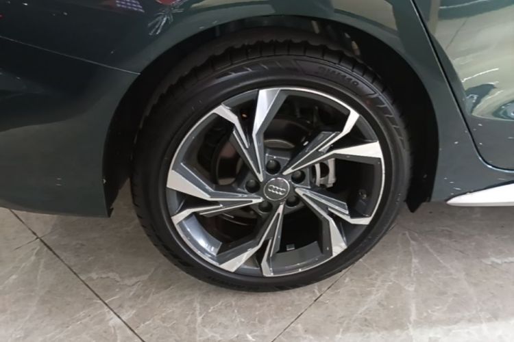 Audi A3 2022 immagine di auto #10