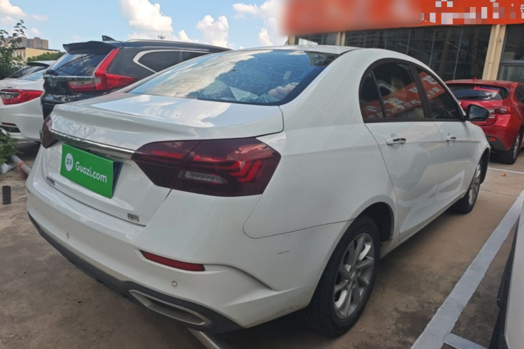 GEELY Emgrand 2021 #7 GEELY Emgrand 2021 car image #7