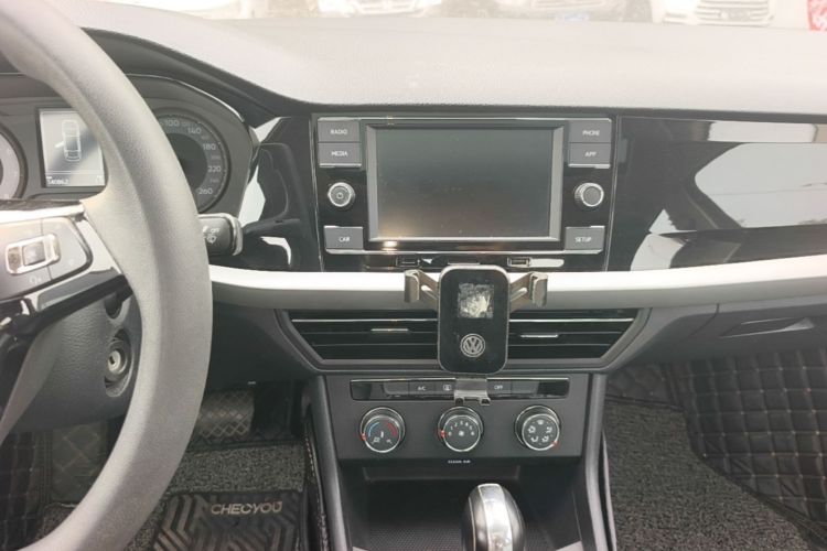 Volkswagen Lavida 2020 car image #13