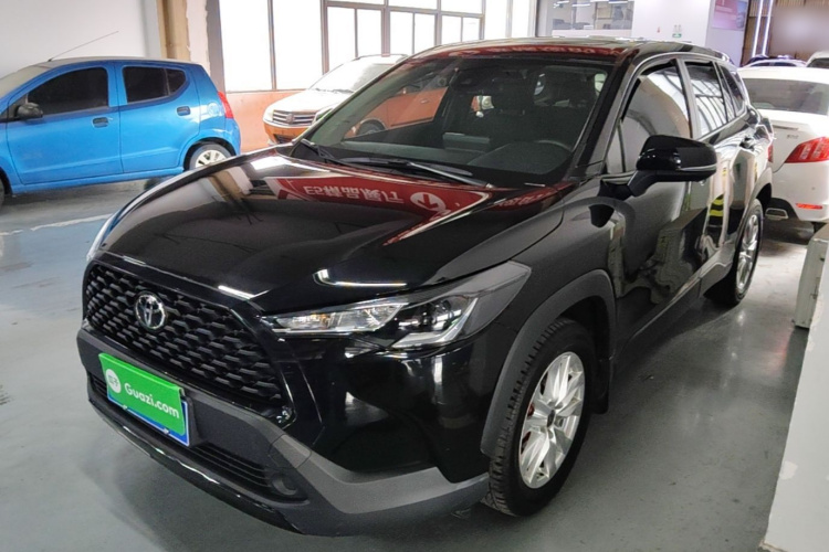 Toyota Corolla Cross 2023 car image #2