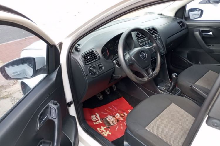 Volkswagen Polo 2017 #16 Volkswagen Polo 2017 car image #16