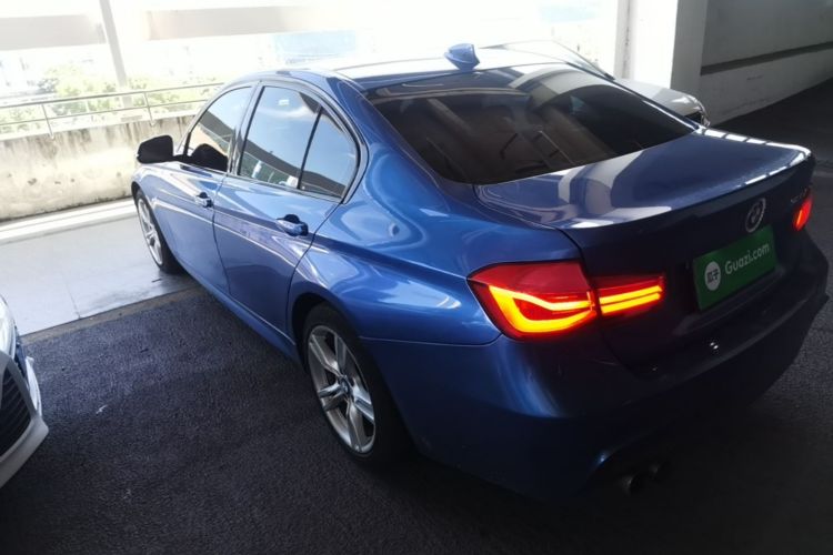 BMW 3 Series 2018 car image #5