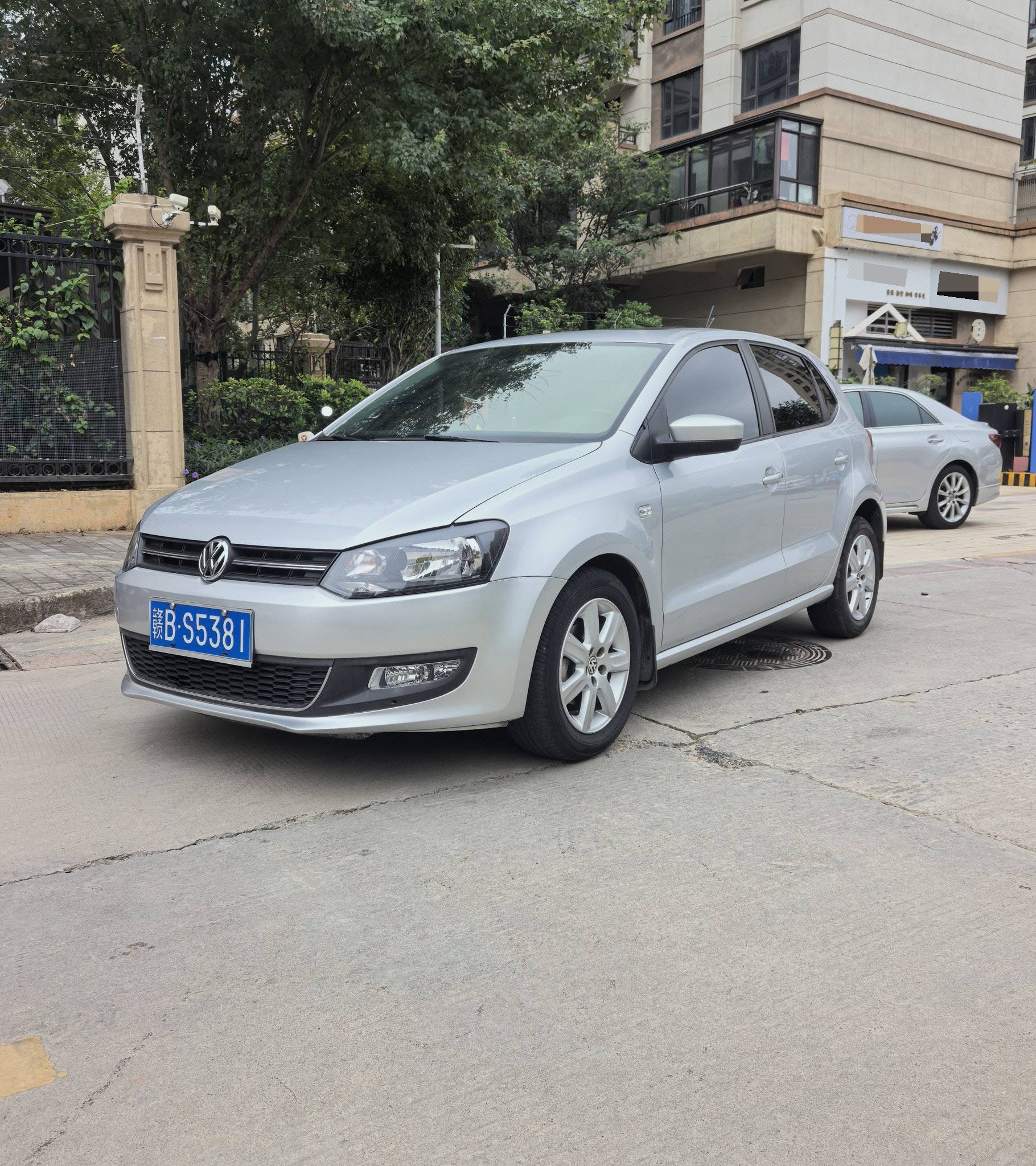 Volkswagen Polo 2012 Volkswagen Polo 2012 car image