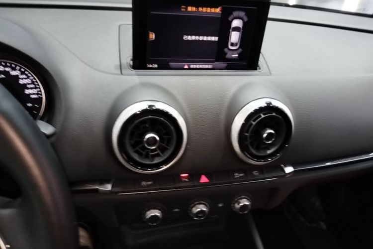 Audi A3 2018 #13 Audi A3 2018 car image #13